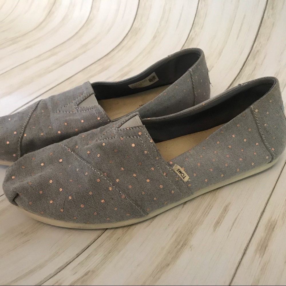Toms classics with rose gold polka dots